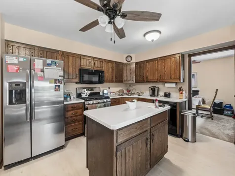 46W989 Kelley Road Hampshire IL 60140