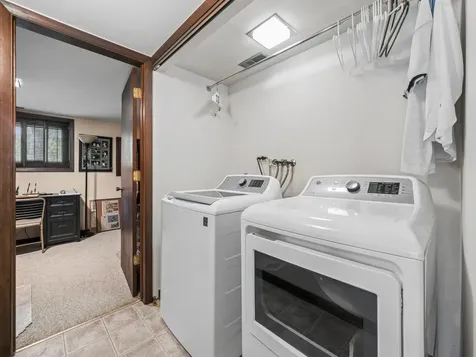 46W989 Kelley Road Hampshire IL 60140