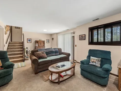 46W989 Kelley Road Hampshire IL 60140