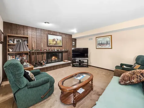46W989 Kelley Road Hampshire IL 60140