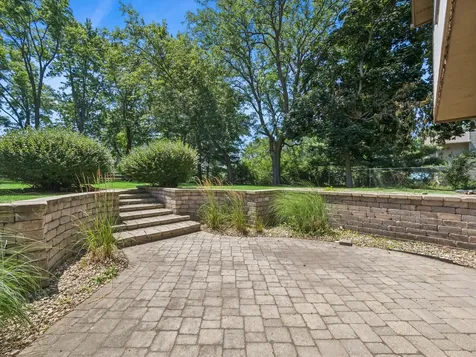 46W989 Kelley Road Hampshire IL 60140