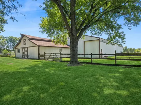 46W989 Kelley Road Hampshire IL 60140