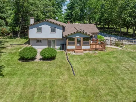 46W989 Kelley Road Hampshire IL 60140