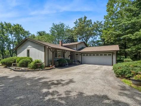 46W989 Kelley Road Hampshire IL 60140