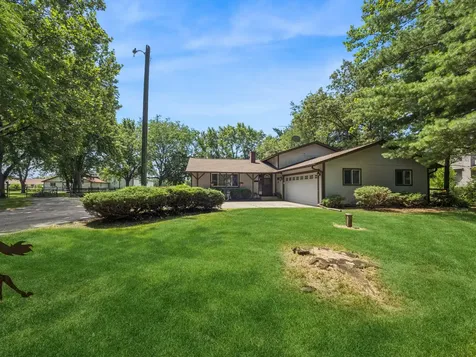 46W989 Kelley Road Hampshire IL 60140