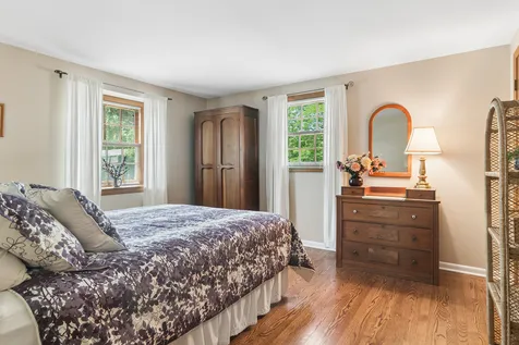 562 East Carpenter Drive Palatine IL 60074