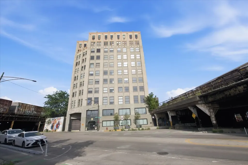 1550 South Blue Island Avenue Chicago IL 60608