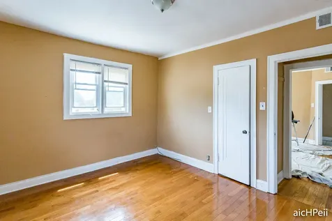 8023 South Wood Street Chicago IL 60620