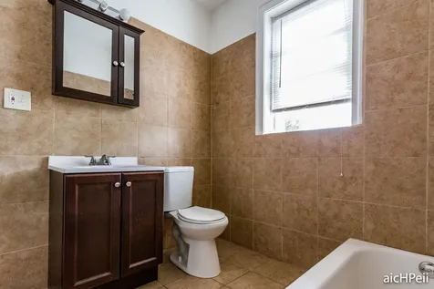 8023 South Wood Street Chicago IL 60620