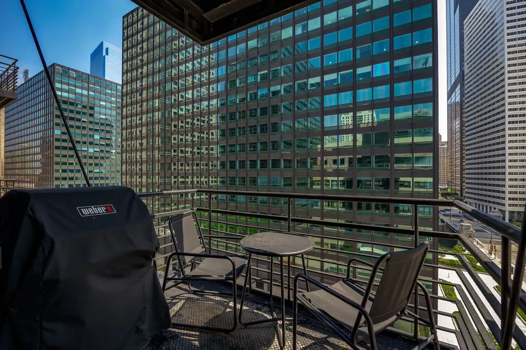 130 South Canal Street Chicago IL 60606