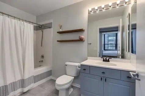 130 South Canal Street Chicago IL 60606