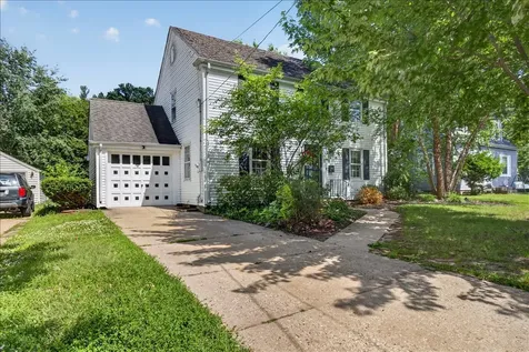 1615 Carney Avenue Rockford IL 61103