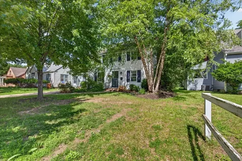 1615 Carney Avenue Rockford IL 61103