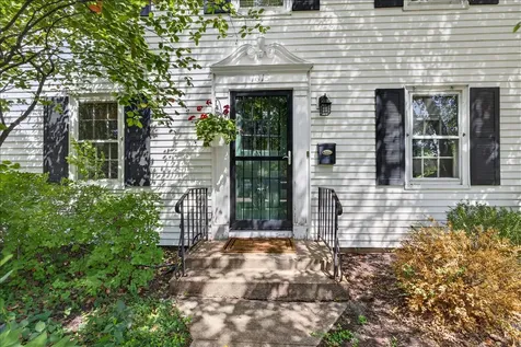1615 Carney Avenue Rockford IL 61103