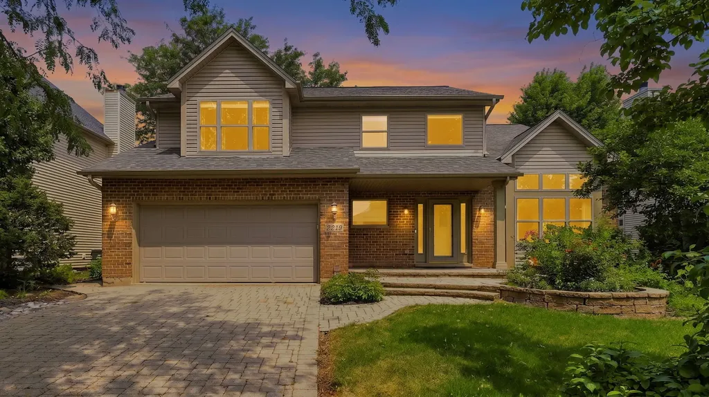 2219 Haider Avenue Naperville IL 60564