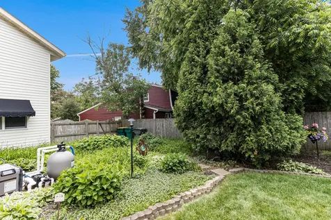 909 Madiera Drive Shorewood IL 60404