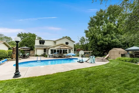 909 Madiera Drive Shorewood IL 60404