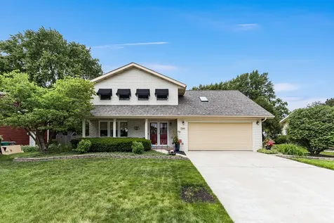 909 Madiera Drive Shorewood IL 60404