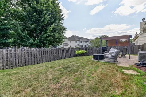 8218 Tremont Lane Joliet IL 60431