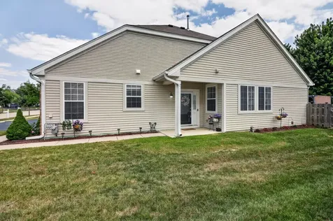 8218 Tremont Lane Joliet IL 60431