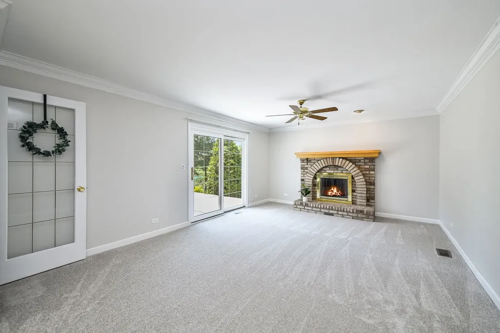 1071 Robey Avenue Downers Grove IL 60516