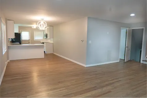9733 Karlov Avenue Skokie IL 60076