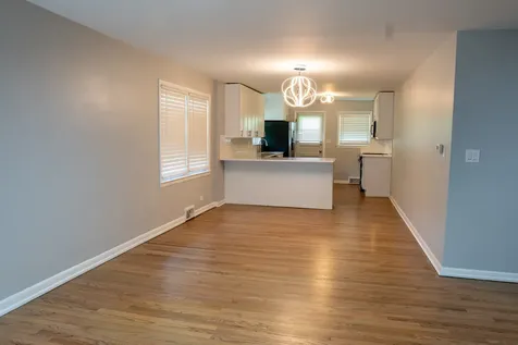 9733 Karlov Avenue Skokie IL 60076