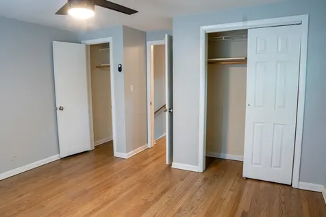 9733 Karlov Avenue Skokie IL 60076