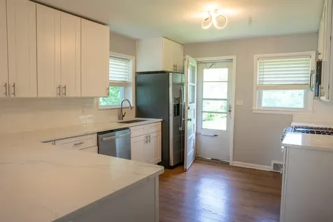 9733 Karlov Avenue Skokie IL 60076