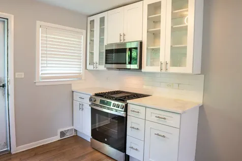 9733 Karlov Avenue Skokie IL 60076