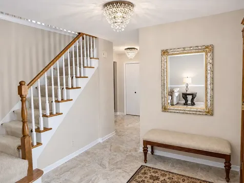 430 Waterford Drive Willowbrook IL 60527