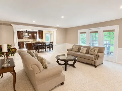 430 Waterford Drive Willowbrook IL 60527