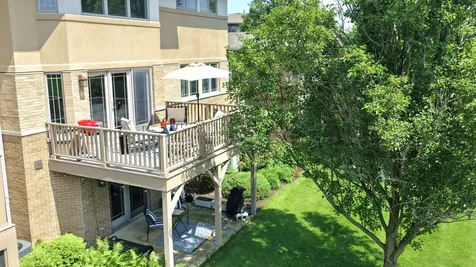 20432 Fallingwater Circle Frankfort IL 60423