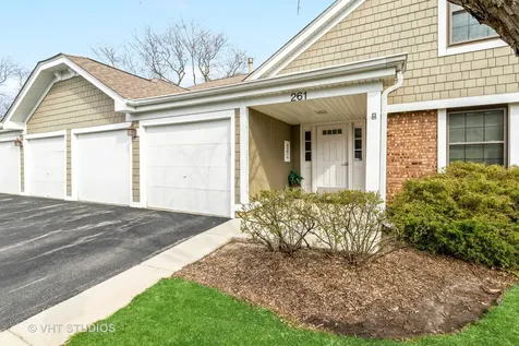 261 Driftwood Lane Schaumburg IL 60193