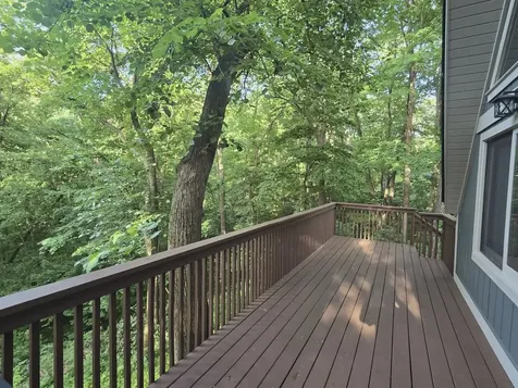 5 Mosswood Path Galena IL 61036