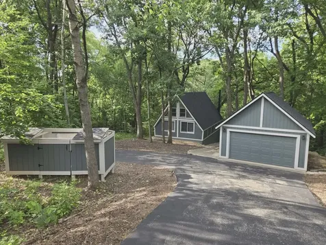 5 Mosswood Path Galena IL 61036