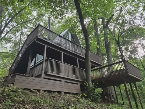 5 Mosswood Path Galena IL 61036