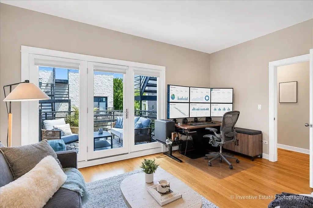 2147 North Talman Avenue Chicago IL 60647