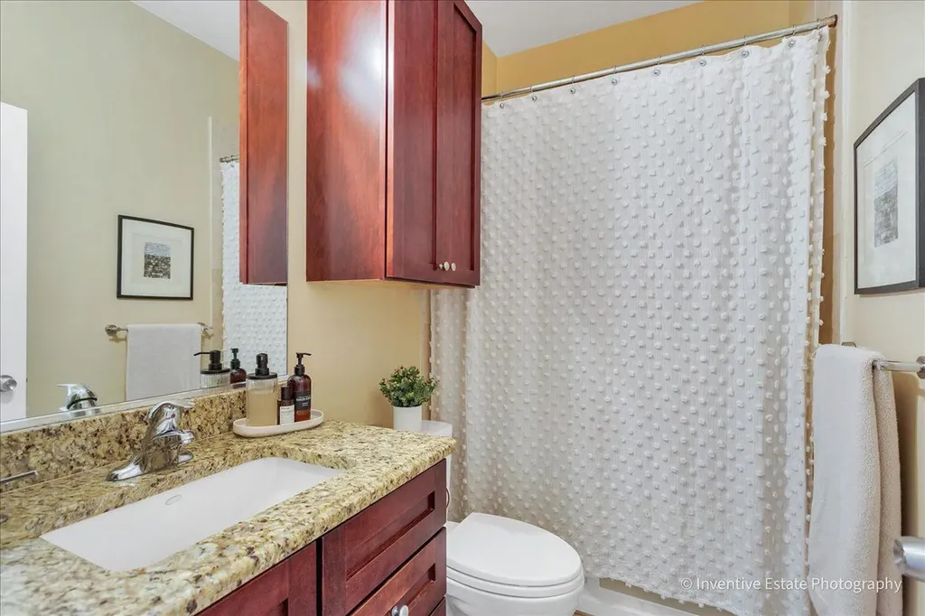 2147 North Talman Avenue Chicago IL 60647