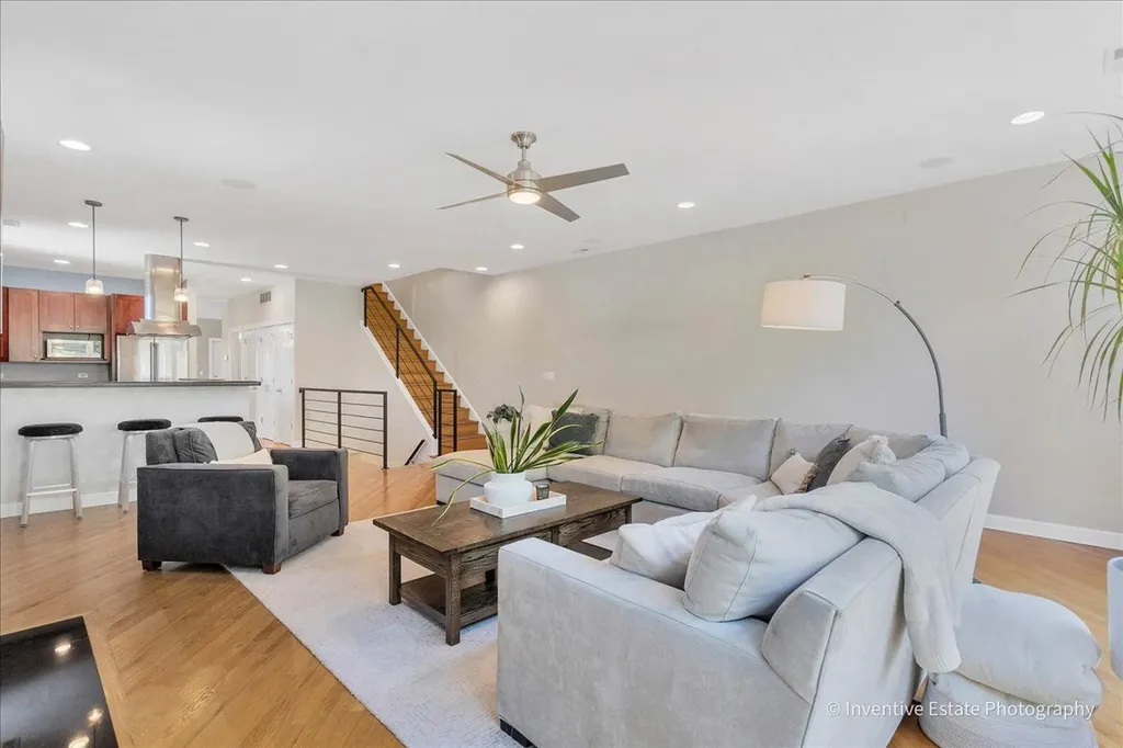 2147 North Talman Avenue Chicago IL 60647