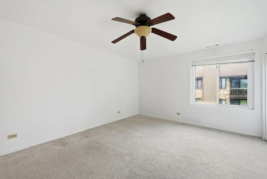 6224 Trinity Drive Lisle IL 60532