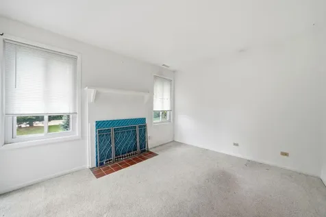 6224 Trinity Drive Lisle IL 60532