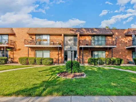 627 North Carroll Parkway Glenwood IL 60425