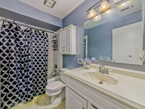 627 North Carroll Parkway Glenwood IL 60425