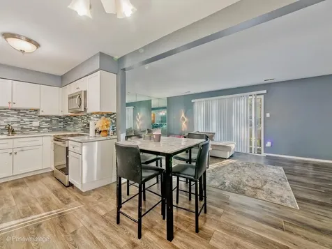 627 North Carroll Parkway Glenwood IL 60425