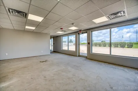 2690 East Church Street Sandwich IL 60548