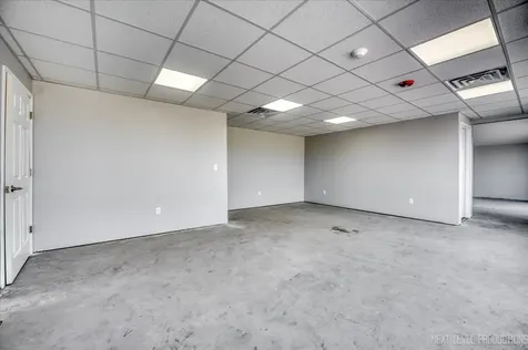 2690 East Church Street Sandwich IL 60548