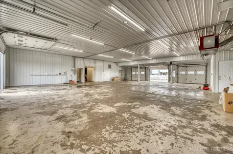 2690 East Church Street Sandwich IL 60548