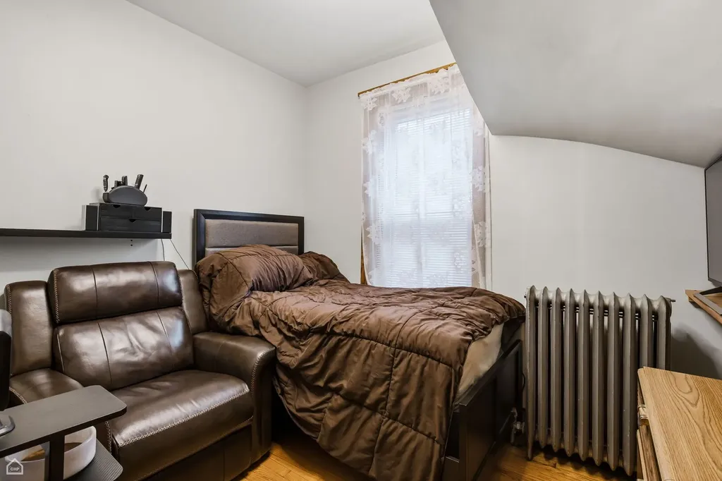 2211 West Cortez Street Chicago IL 60622