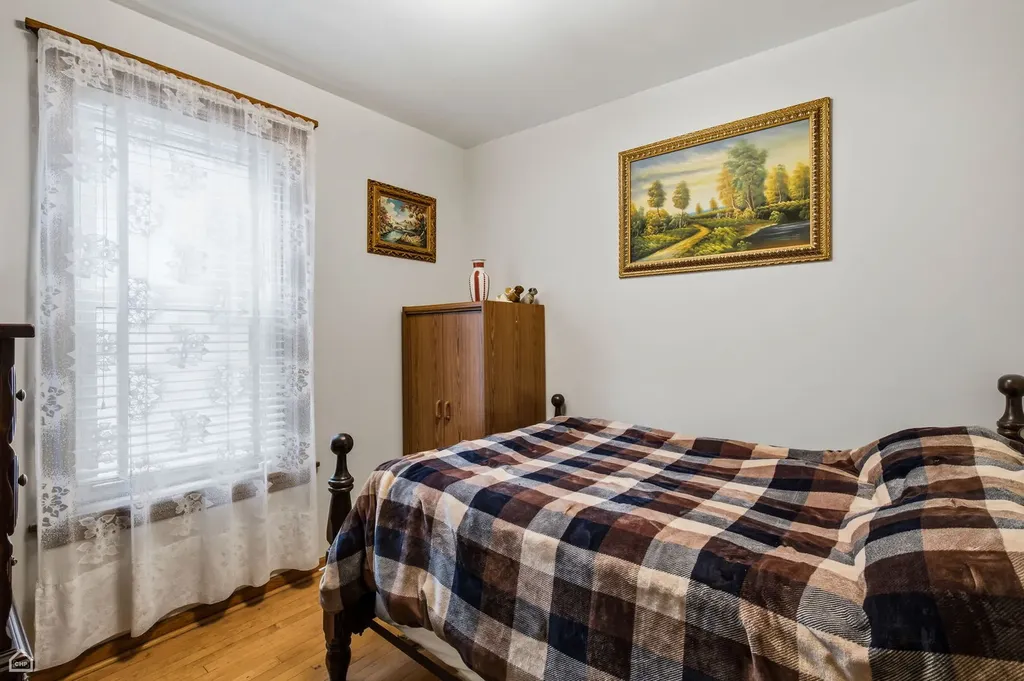 2211 West Cortez Street Chicago IL 60622